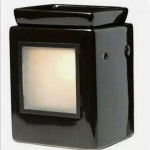 Scentsy Ebony Cube warmer NIB retired style